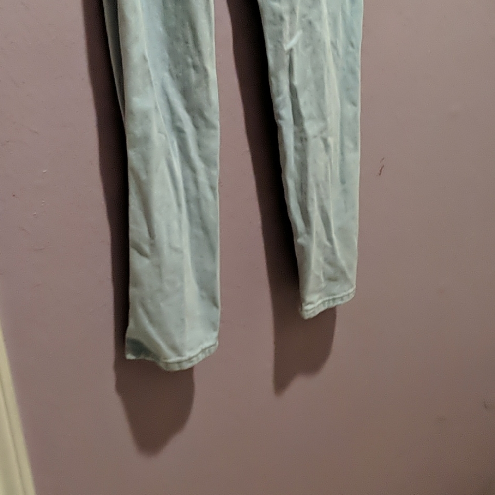 High Waisted Ladder Distressed Jeans - Picture 4 of 4